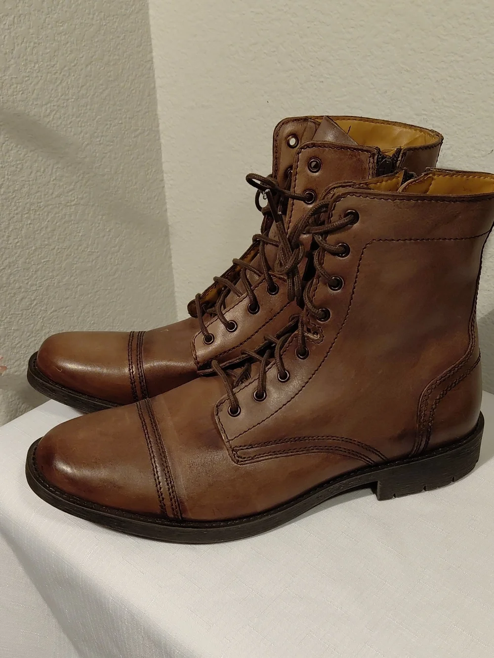 Steve Madden Marvic Brown Cap Toe Leather Boots